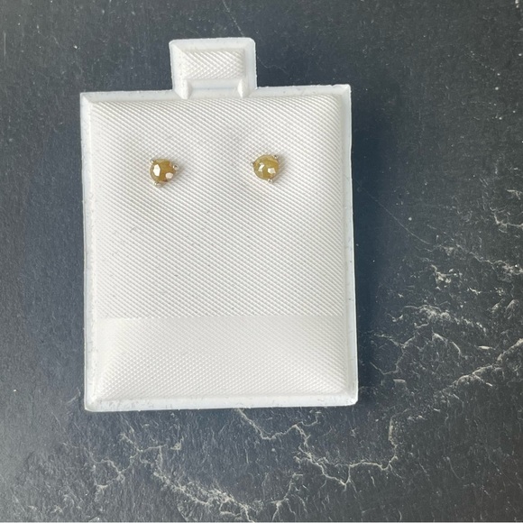 One of a kind Rose cut Yellow Diamond earrings - Picture 9 of 10